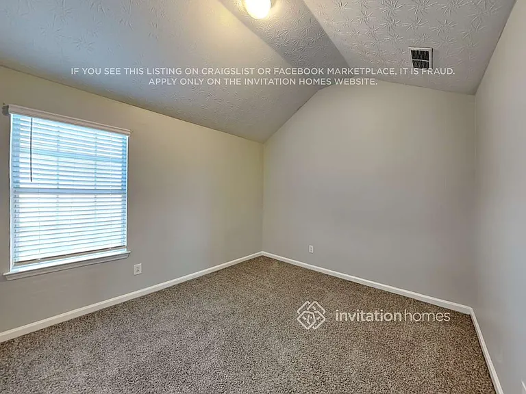 55 Keyton Dr — Photo 17