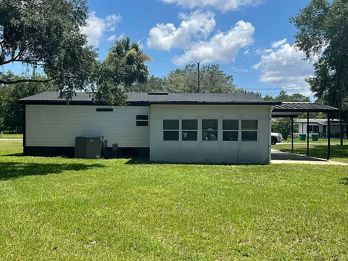 3 bed, 2.0 bath, 1120 sqft, $1,595 — Photo 3