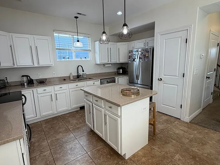 4481 W Iron Mountain Dr — Photo 11