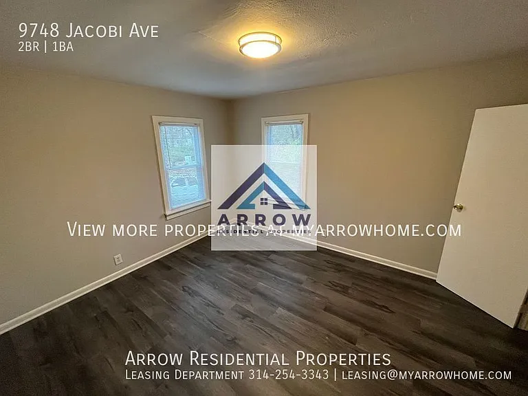 9748 Jacobi Ave — Photo 11