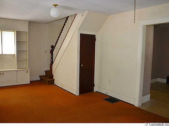 4th image of 58 Baker Dr