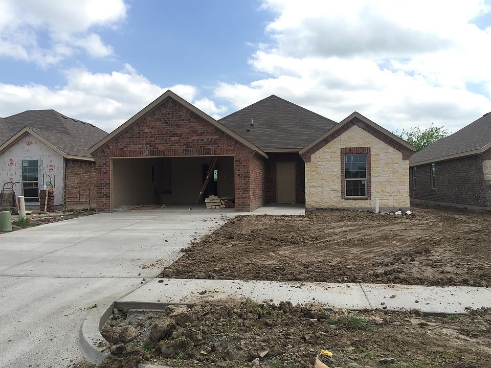 1st image of 123 Comanchee Dr