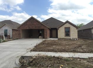123 Comanchee Dr, Greenville, TX 75402
