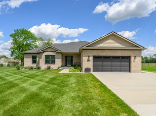 2589 N County Road 1000 E, Seymour, IN 47274