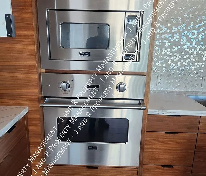 500 J St #1606 — Photo 30