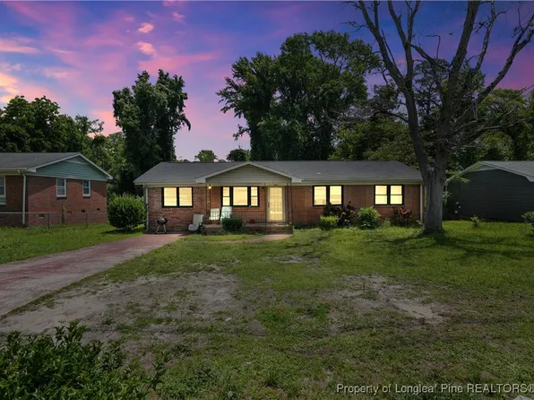 941 Louise Cir, Fayetteville, NC 28314