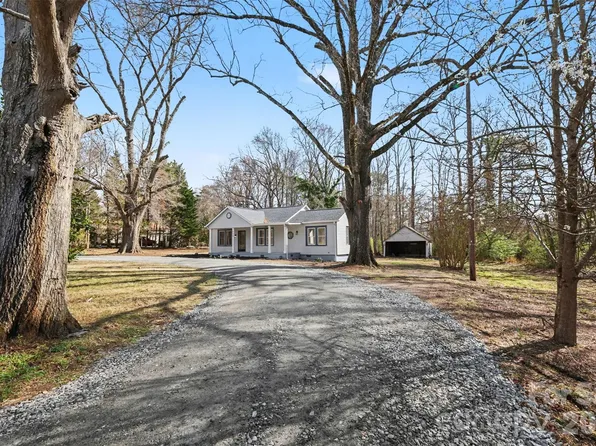 622 Neelys Creek Rd, Rock Hill, SC 29730