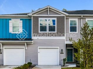 385 Cherry Ridge Dr, Orange Park, FL 32065