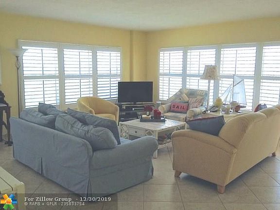 2nd image of 3750 Galt Ocean Dr APT 1101