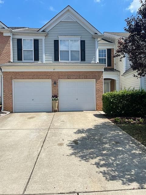 2 car garage Townhouse