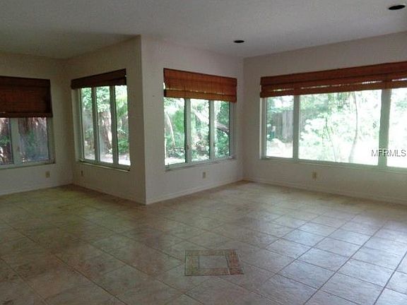 2nd image of 2123 Kewannee Trl