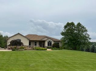 1102 36th St NW, Austin, MN 55912