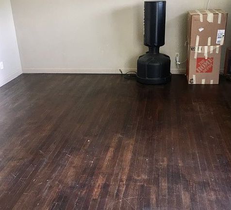 2nd image of 2509 E 20th St