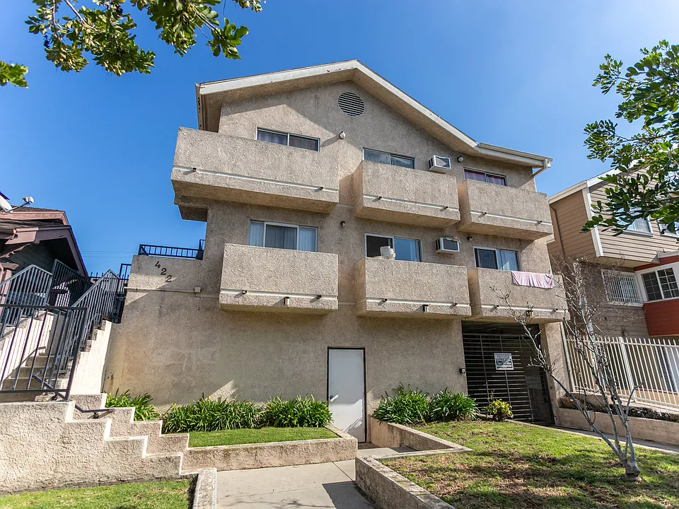 422 N Oxford Ave-2_04102024