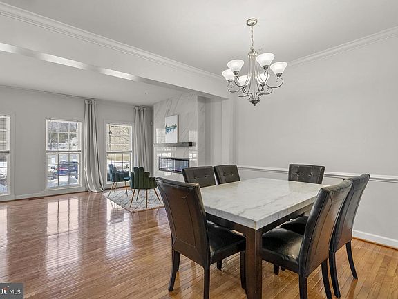 5th image of 1533 Rutland Way