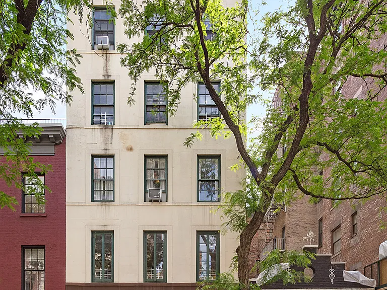 126 E 19th St #5 — Photo 9