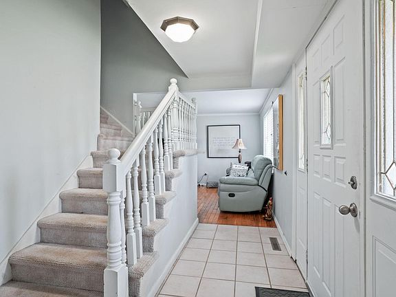 3rd image of 3621 Panama Dr