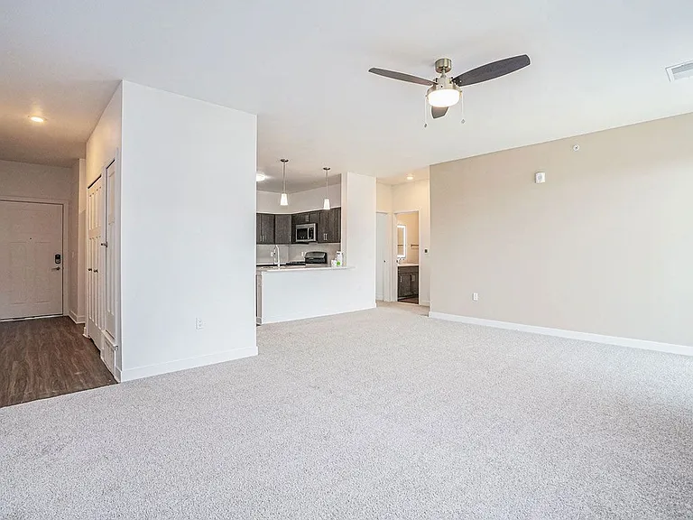 Meadowbrooke Apartment Homes — Photo 180