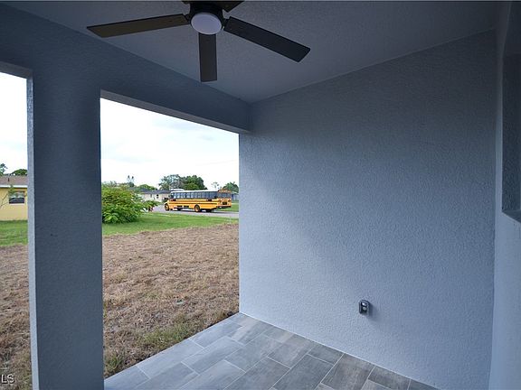 4th image of 1806 S Meador Ct