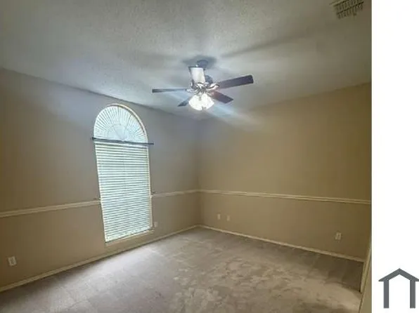 732 Dandelion Dr, Mesquite, TX 75149
