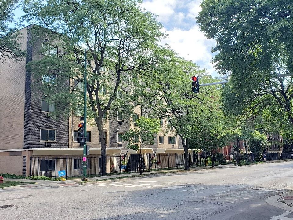 1st image of 1060 W Hollywood Ave