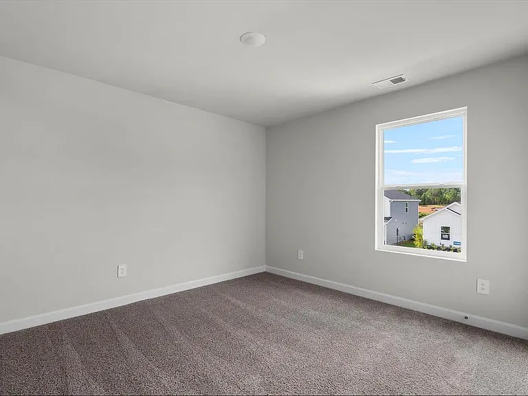 652 Orsman Trl — Photo 41