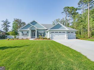 205 Riley Hunter Dr, Kingsland, GA 31548