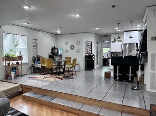 541 Sanderling Ct #541, Secaucus, NJ 07094