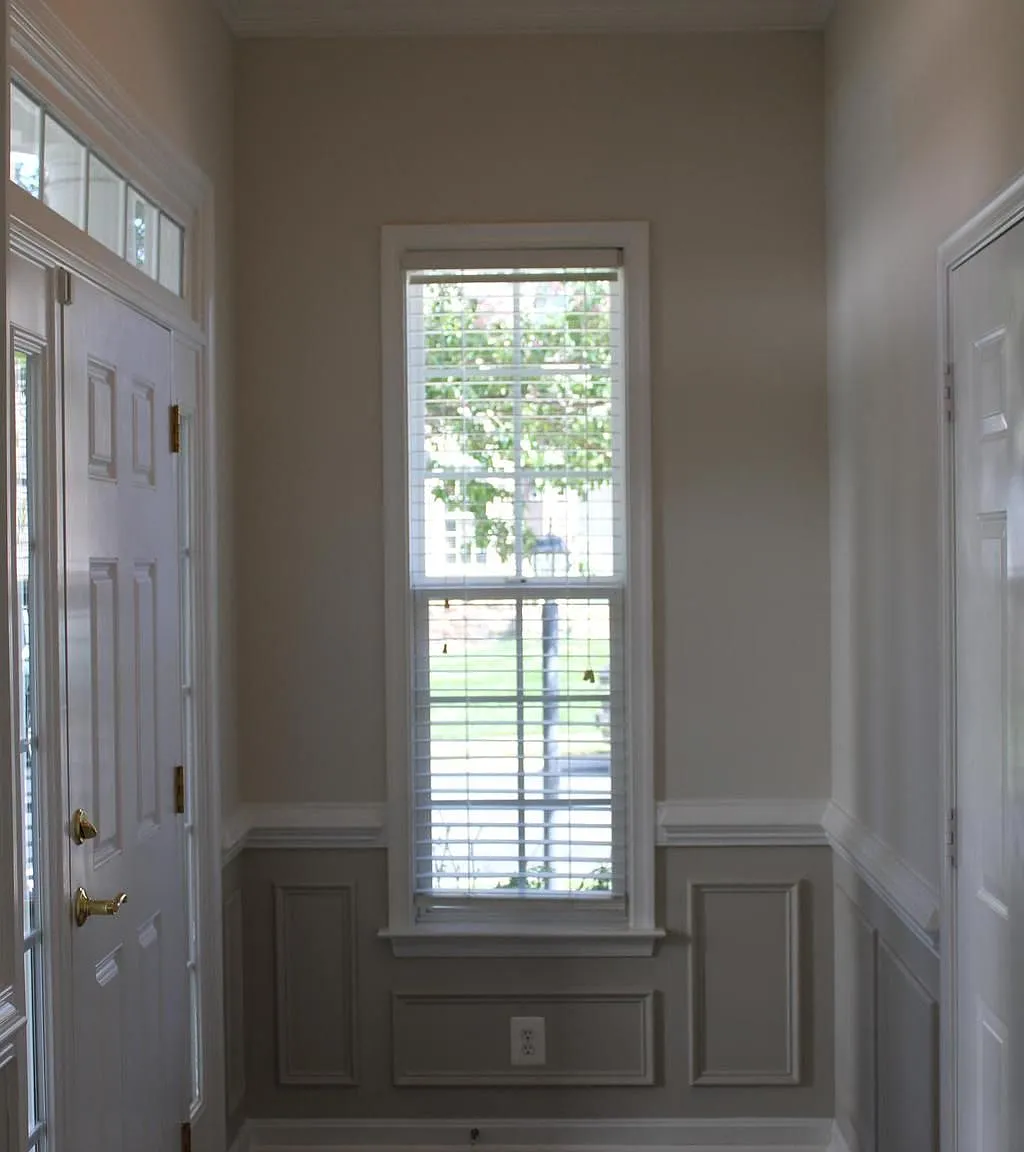 3 bed, 2438 sqft, $2,900 — Photo 2