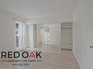 1327 N Laurel Ave #9, Los Angeles, CA 90046