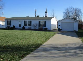 402 E Main St, Loogootee, IN 47553