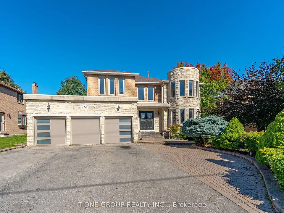 382 Elgin Mills Rd W