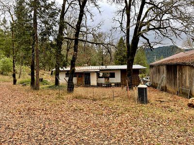 685 King Mountain Trl, Wolf Creek, OR, 97497