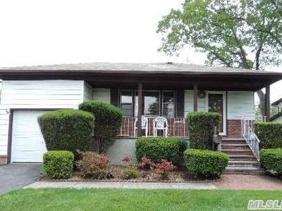 391 Bellmore Rd, East Meadow, NY, 11554