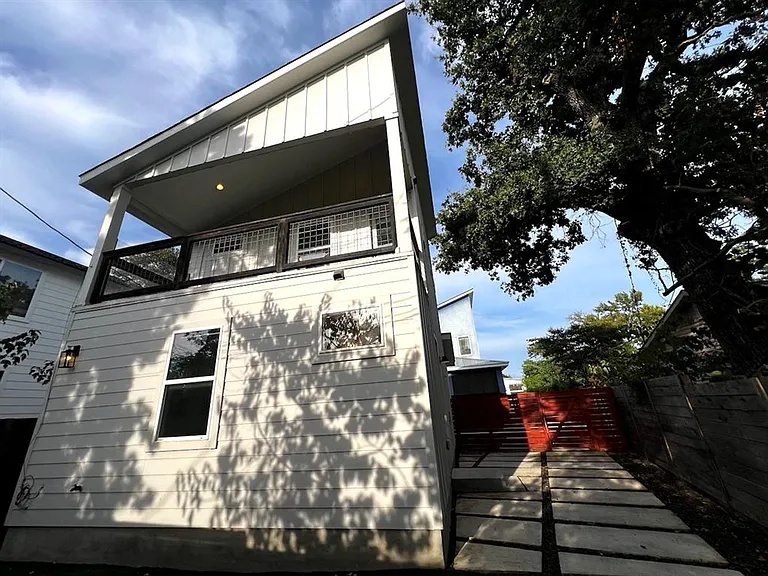 1404 Marcus Pl #2 — Photo 33