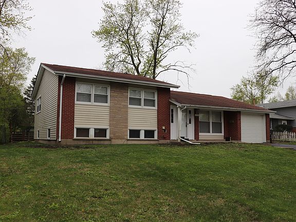 2nd image of 2707 Knollwood Pl