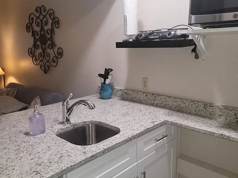 300 Yacht Club Dr #17A — Photo 3