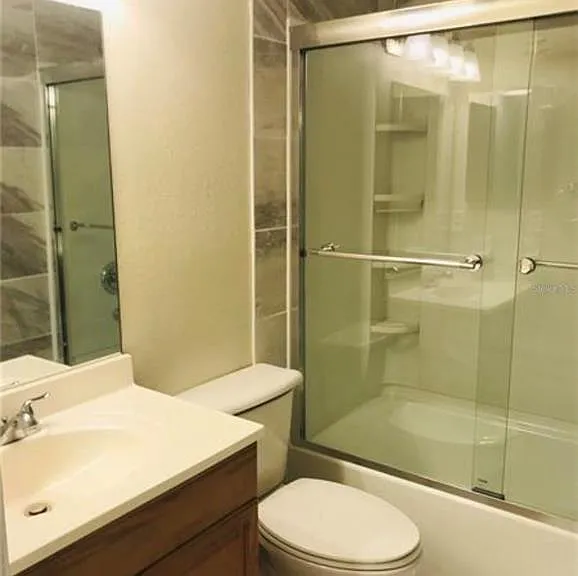 7441 Carmel Ave — Photo 3