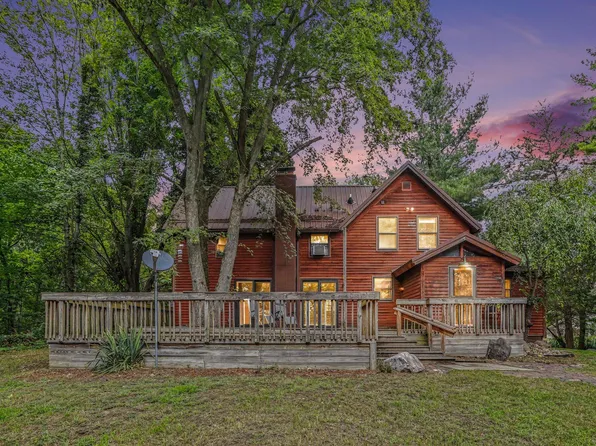 1746 104th Ave, Otsego, MI 49078