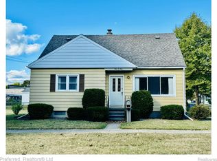 909 19th St, Bay City, MI 48708