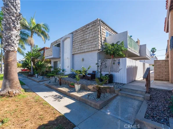 422 22nd St APT B, Huntington Beach, CA 92648