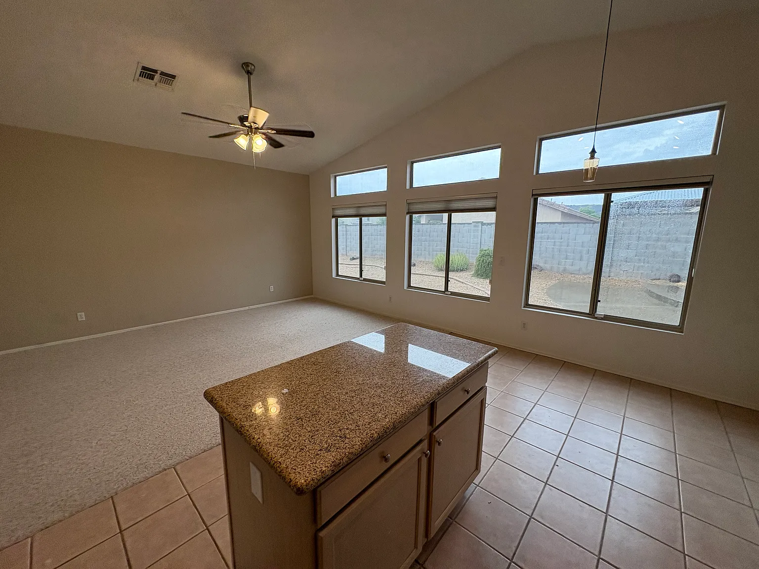 3 bed, 1511 sqft, $2,100 — Photo 4