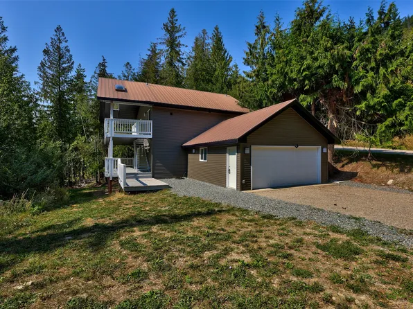 2725 Vickers Trl, Columbia Shuswap, BC V0E 1M8