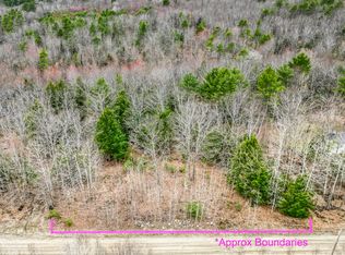 8 1st St, Gardiner, ME 04345