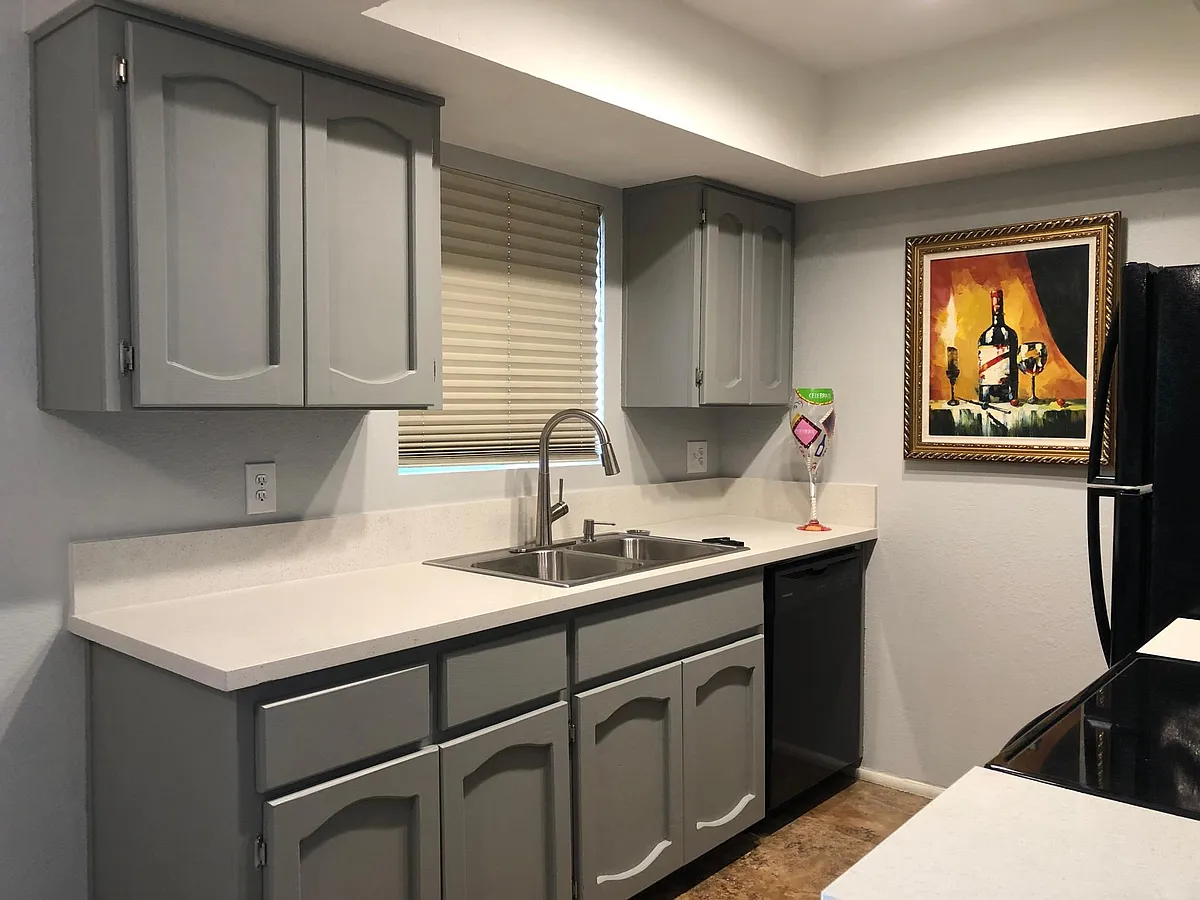 Kitchen with quatz counter top - 3119 W Cochise Dr #131