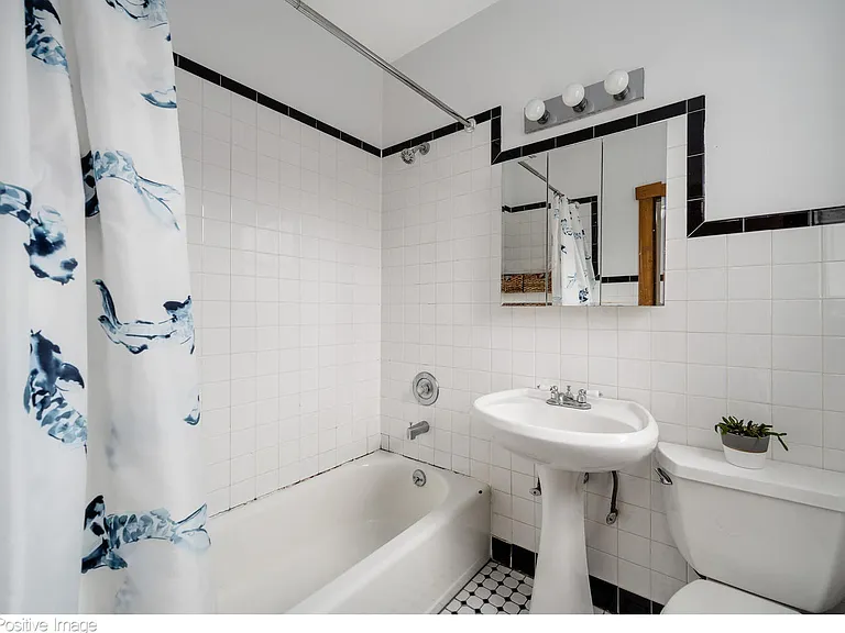 1462 W Warner Ave #1 — Photo 14