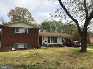 7503 Sweetbriar Dr, College Park, MD