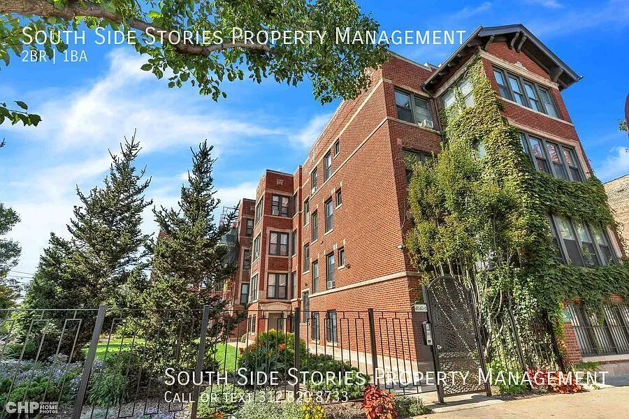 Building Photo - 4840 S Indiana Ave #3E
