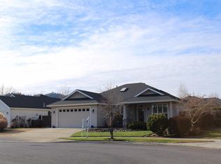 2020 Deer Pointe Ct, Medford, OR 97501