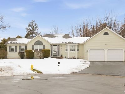 103 Cadenza Ln, Liverpool, NY, 13088